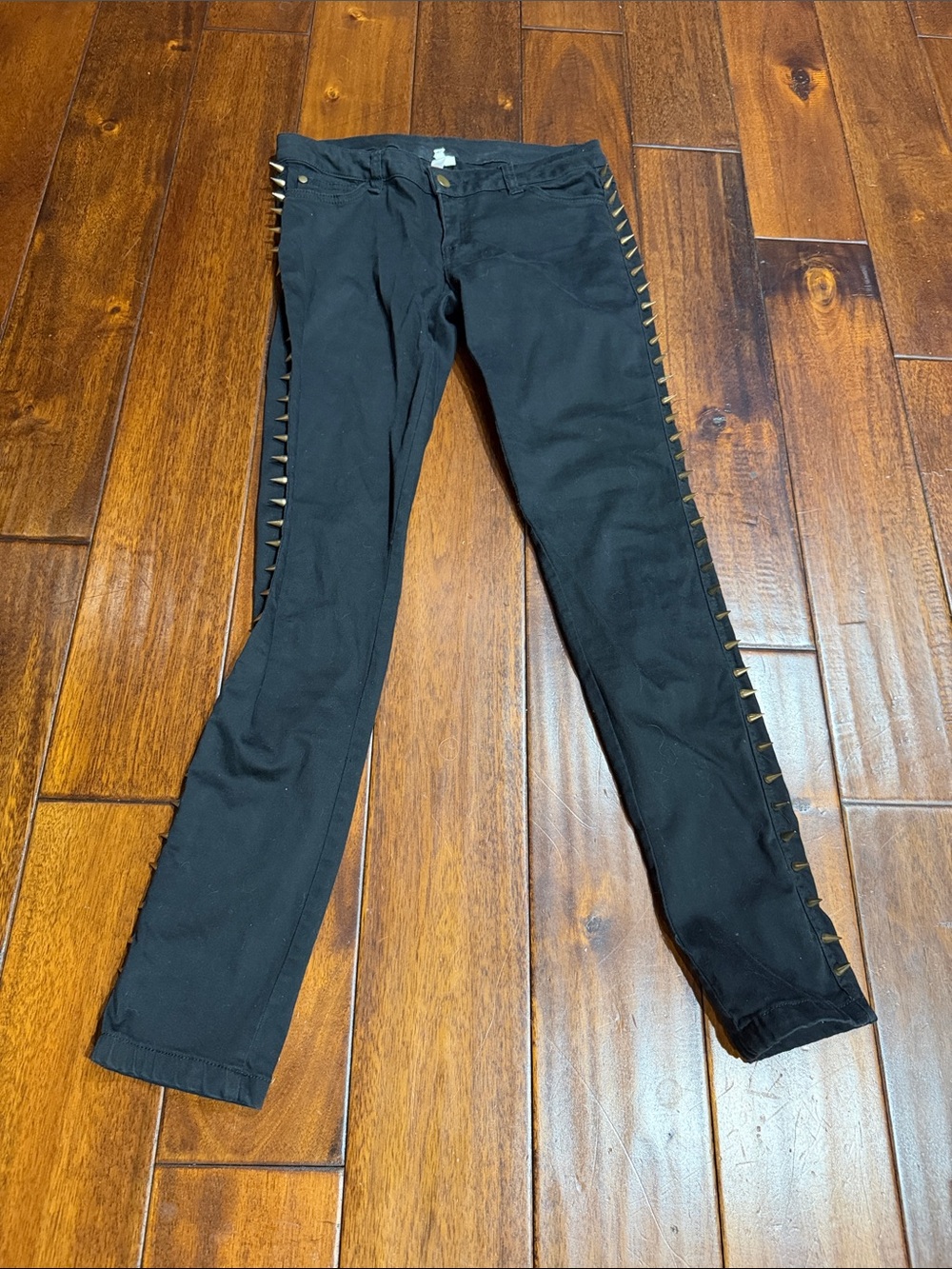 Black Women's Skinny Jeans with Side Stud/Spike Detailing 
Waist 14 - size small